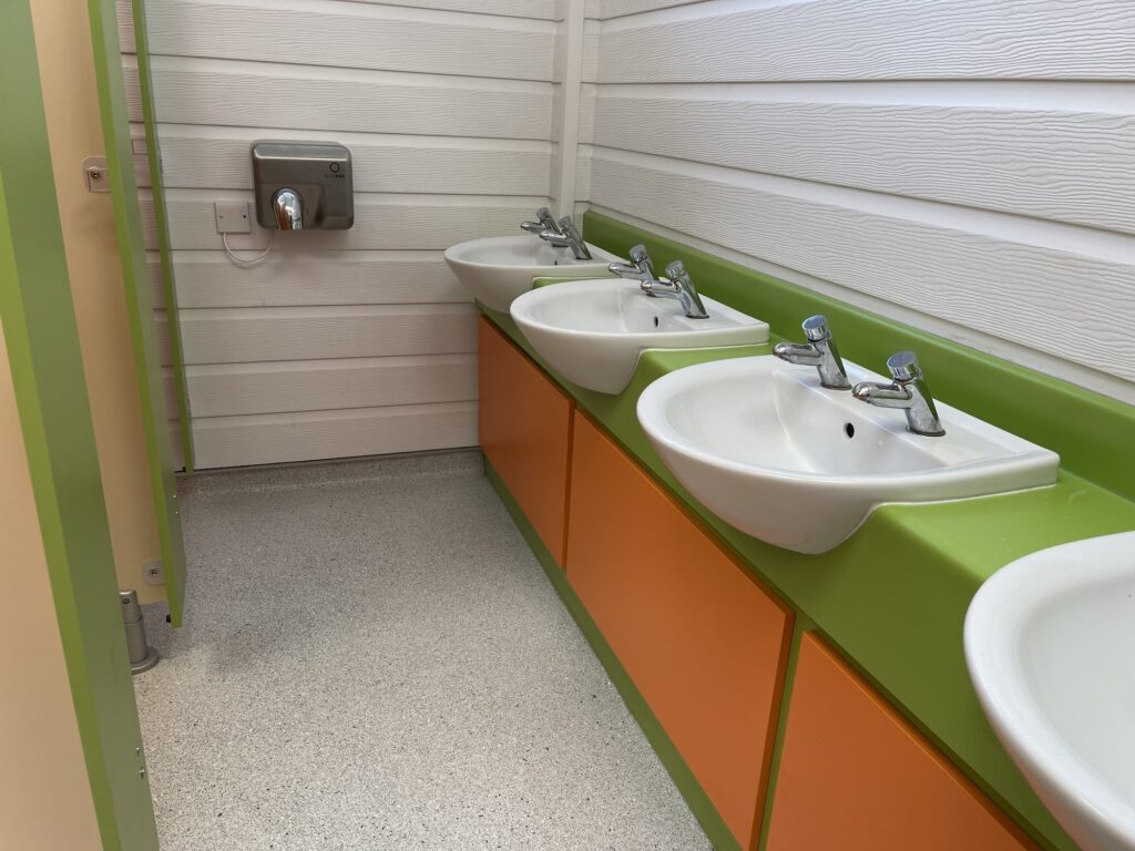Cubicles and Washrooms in Dorset 10